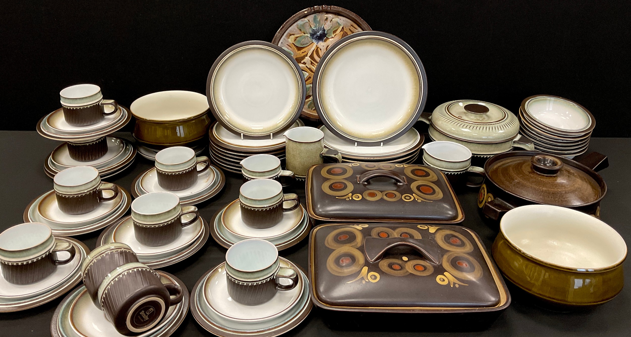A Rondo by Denby Collection including six dinner plates, eight lunch ...