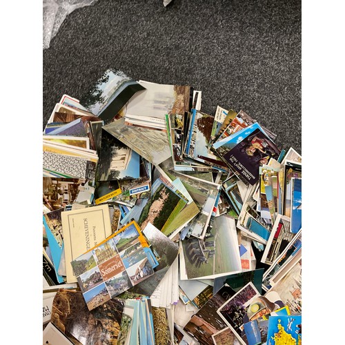 78 - Postcards- Edwardian and carter inc military, Maritime, Character and Humerons, topographical stc in... 