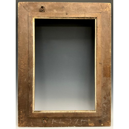 521 - A pair of 19th century fluted cove gilt frames, each measuring 41cm x 61.5cm at the aperture, and 61... 