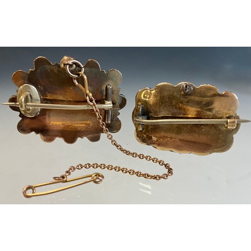 209 - Two Victorian tested 9ct gold pyrope-almandine garnet and seed pearl brooches, one of the brooches h... 