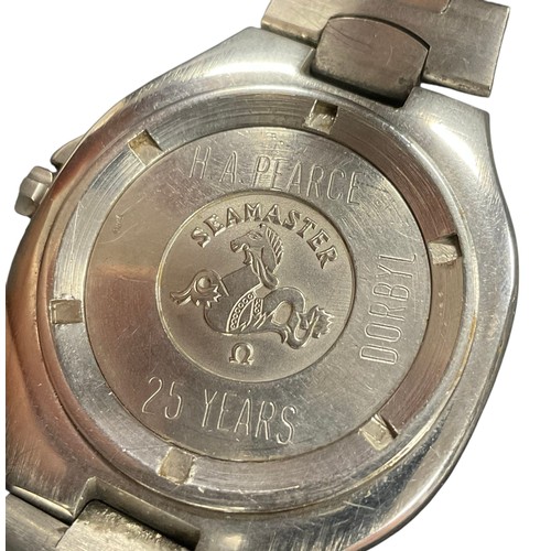 309 - An Omega Seamaster Professional 200 metre wristwatch, ref 3961042.3, raised dot and baton indices, c... 