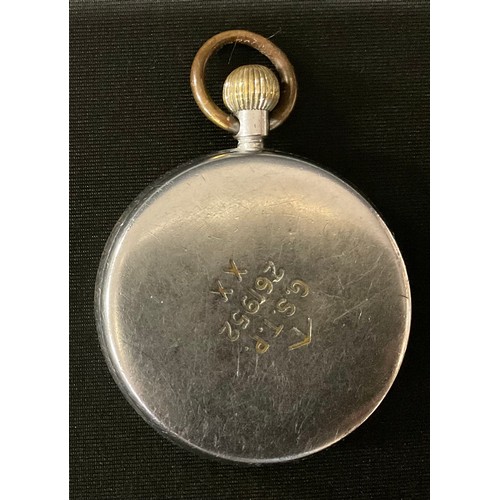 318 - A World War II Jaeger Le Coultre military open faced pocket watch, inscribed to verso G.S.T.P 261952... 