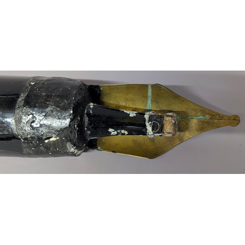 3051 - Advertising - a large scratch built model, of a Hartman fountain pen, possibly shop display, black p... 