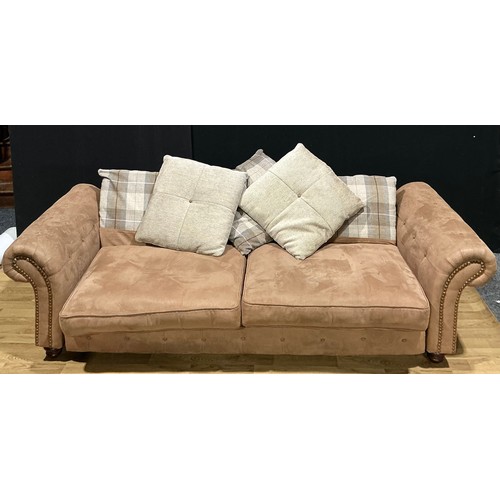 109 - A contemporary DFS sofa, scroll arms, turned bun feet, 71cm x 236cm x 90cm