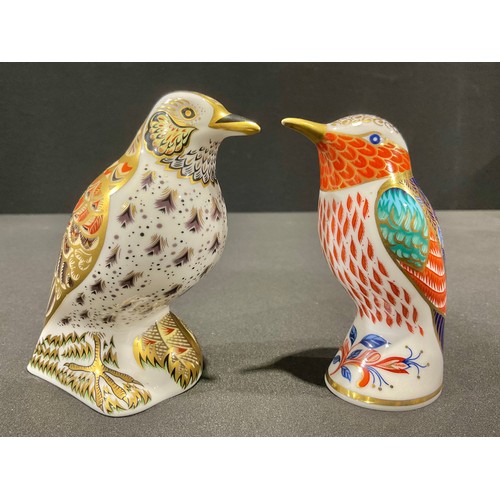 26 - A Royal Crown Derby paperweight, Song Thrush, 11cm high, gold stopper, red printed marks and Royal C... 