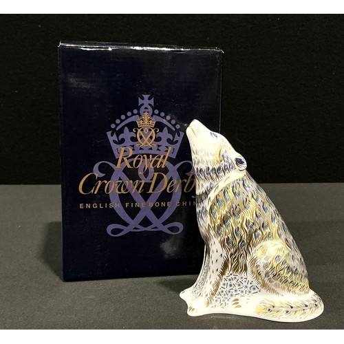 34 - A Royal Crown Derby paperweight, Wolf, gold stopper, 14cm high, printed mark in red, boxed