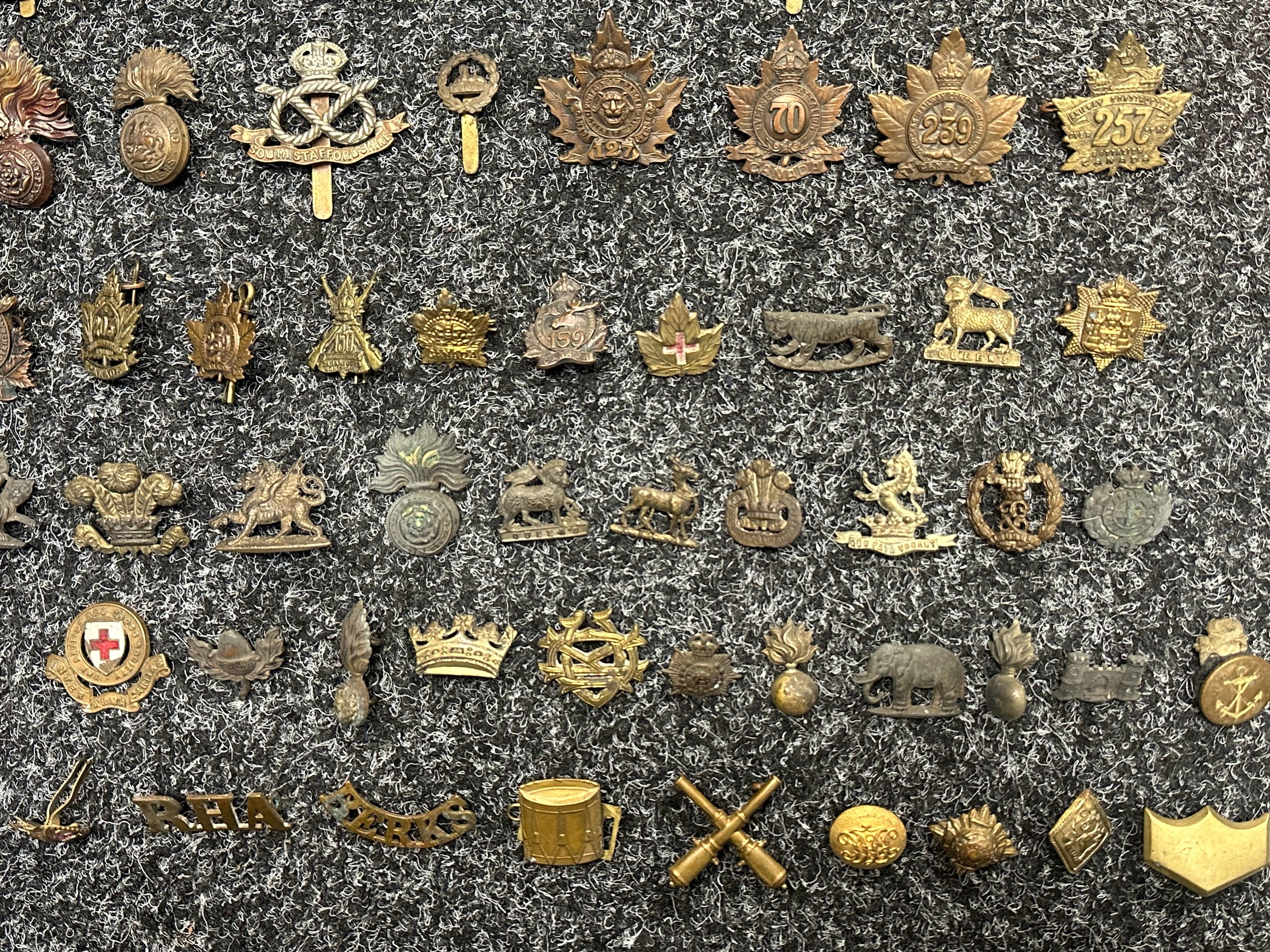 WW1 British Cap Badge collection to include WW1 Canadian cap badges and ...