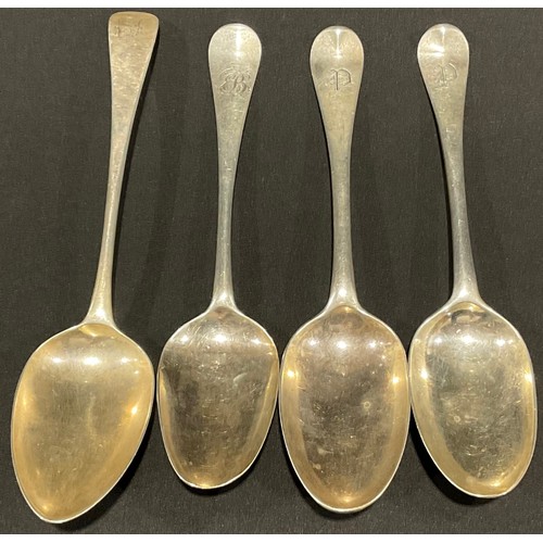 75 - A pair of George II silver tablespoons, Old English pattern, 20cm long, London 1746; others similar,... 