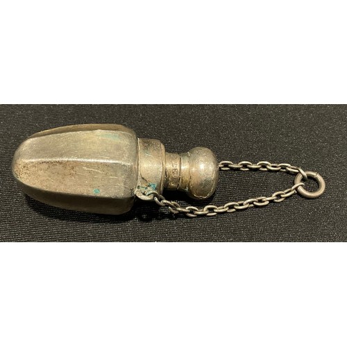 90 - A Victorian silver scent bottle, Chester 1895