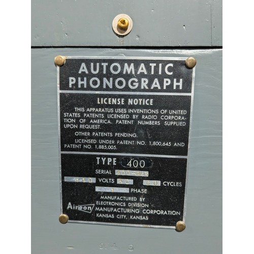 A 1940s American Bakelite, chrome, and leather mounted phonograph ...