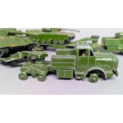 7306 - Dinky Supertoys - 660 tank transporter, boxed, three others, one in dessert colours, two Centurion t... 