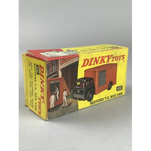7310 - Dinky Toys 450 Bedford T.K Box van ‘CASTROL’ metallic green body, white plastic shutters and red pla... 