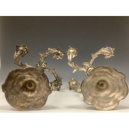25 - A pair of 18th century style Rococo silver plated five-light table candelabra, cast throughout with ... 