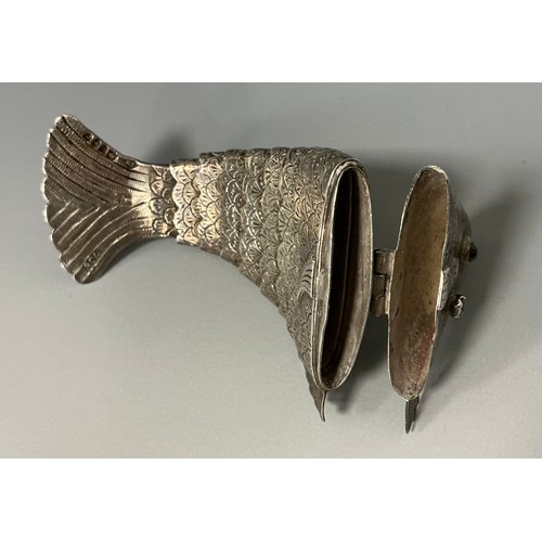 151 - A Continental silver novelty etui case, as an articulated fish, 12cm long, import marks for Chester ... 