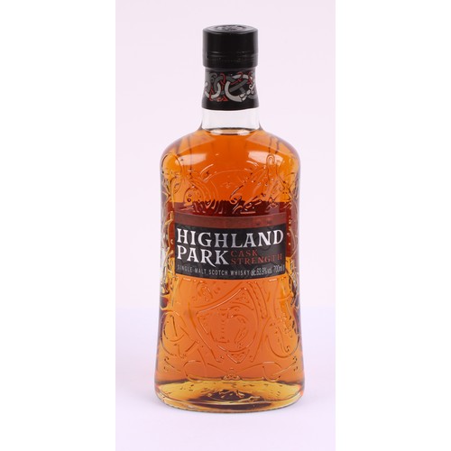 3012 - Whisky - Highland Park cask strength single malt Scotch whisky, Release No. 2, 63.9% vol., 70cl, box... 