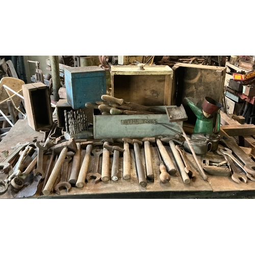 Lot 25        