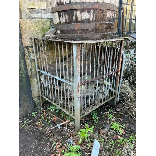 Lot 37        