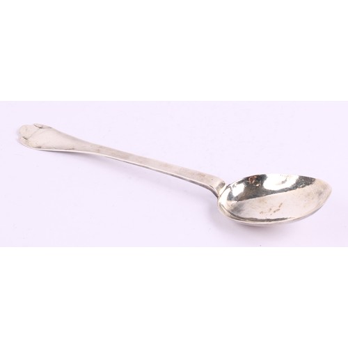 28 - A late 17th century provincial silver trefid pattern spoon, 20.5cm long, makers mark ii, dated 1696