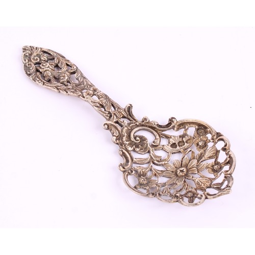 16 - A Victorian silver bon bon spoon, pierced and cast with flowers and foliage, 12cm long, William Comy... 