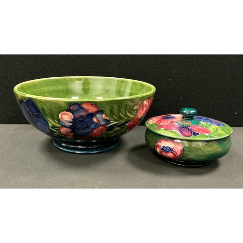 5036 - A Moorcroft Anemone pattern bowl, decorated with large flowers and foliage, on a green ground, impre... 