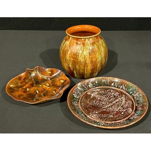 5101 - A Linthorpe Pottery ovoid vase, designed by Christopher Dresser (1864 - 1904) incised with bands of ... 