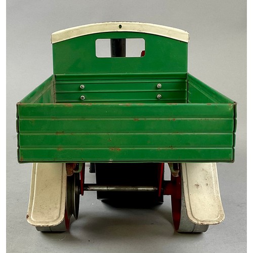 6021 - A Mamod live steam S.W.1 Steam Wagon, with green livery & red fittings, complete with burner tray, i... 