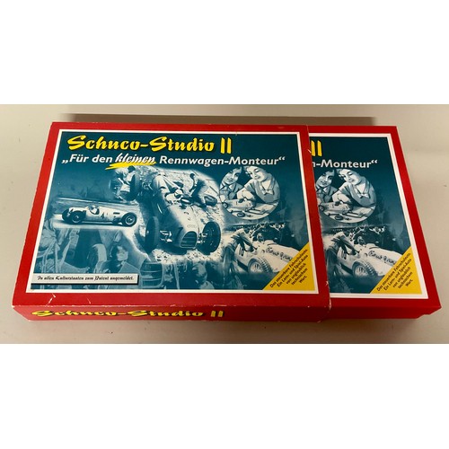 6004 - A Schuco Studio II 'Fur den kleinen Rennwagen-Monteur' tinplate kit, complete, boxed