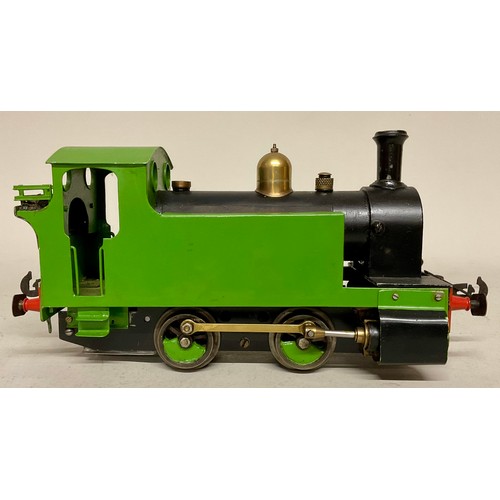 6023 - Live Steam - A scratch built live steam 1 Gauge 0-4-0 locomotive, with green livery, red buffer beam... 