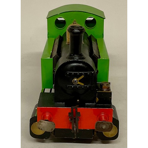 6023 - Live Steam - A scratch built live steam 1 Gauge 0-4-0 locomotive, with green livery, red buffer beam... 
