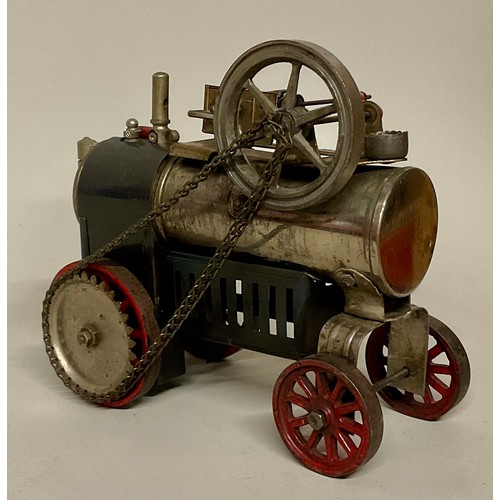 6024 - Live Steam - A Mamod TE1A Steam Tractor, with green body and red spoked wheels, complete with roof &... 