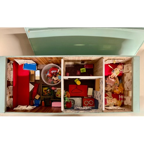 6046 - A scratch built child's model caravan, fitted with accessories and dolls, 34cm high, 80cm wide