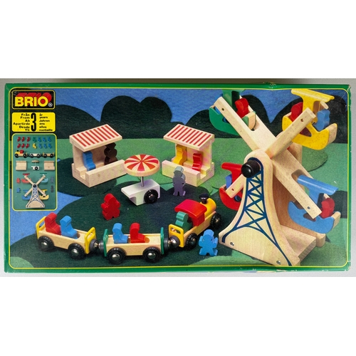 6048 - A large quantity of Brio, including no. 33133 wooden railway set, no. 33220 accessories for the wood... 