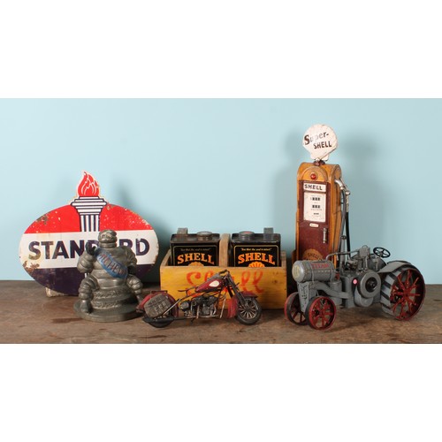 Lot 8008      