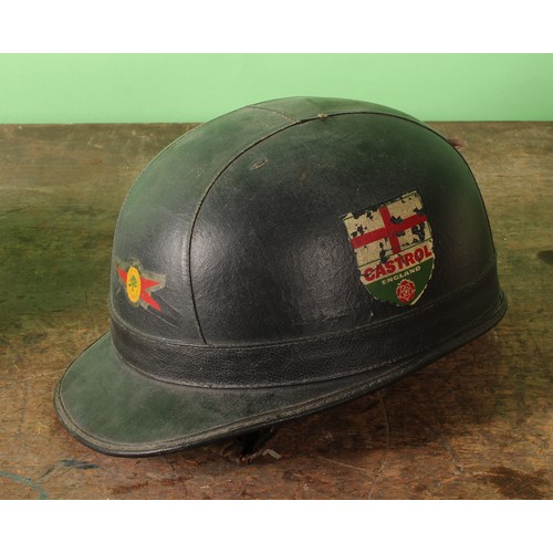 8026 - An Italian AGV motorcycle/scooter helmet; a mid 20th century Stadium 