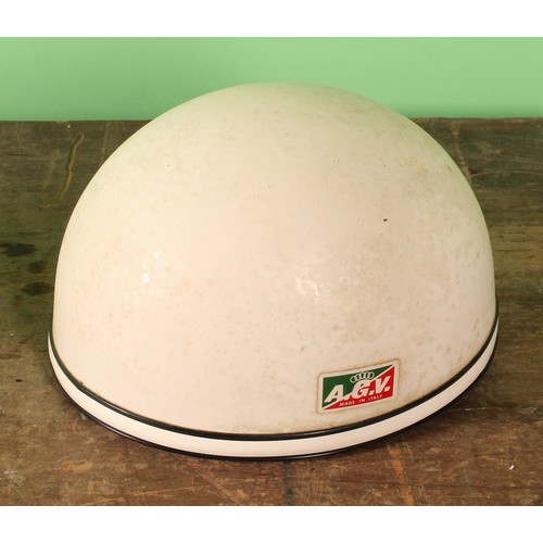 8026 - An Italian AGV motorcycle/scooter helmet; a mid 20th century Stadium 