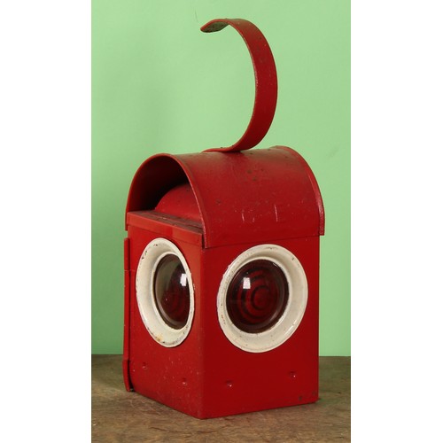 8059 - A vintage Chalwyn roadside warning lantern, 39cm high; others, Raylor, Greenham, Bat, etc; a cast al... 