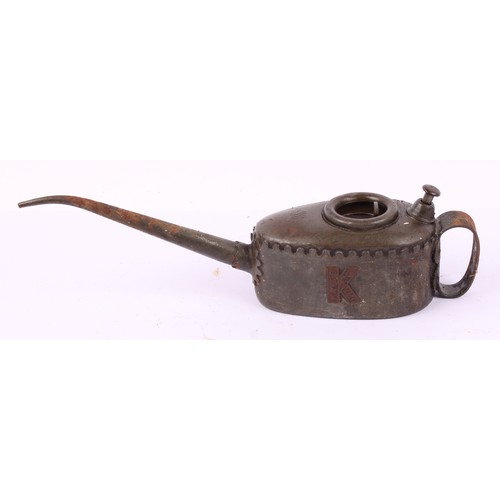 8011 - A graduated pair of vintage Braimes of Leeds force feed oil cans, two pint and one pint; another gra... 