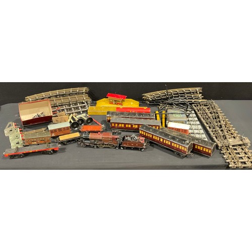 6050 - Hornby Dublo - A Hornby O gauge No.2 Compound 4-4-0 Locomotive & Tender, No. 1185, in LMS maroon liv... 