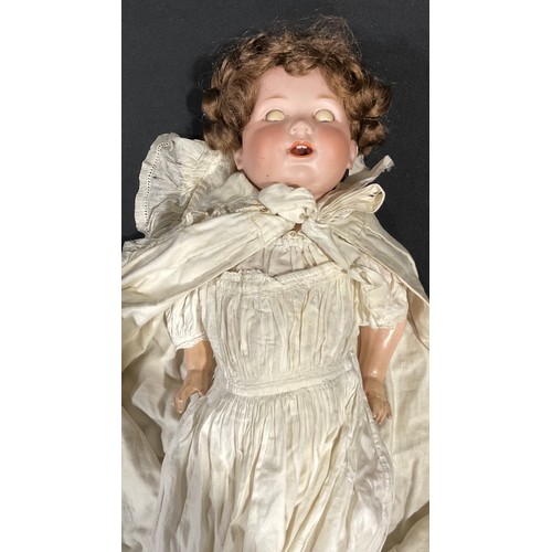 6041A - Dolls - An early 20th century German bisque headed doll by Armand Marseille, the back of the head ma... 