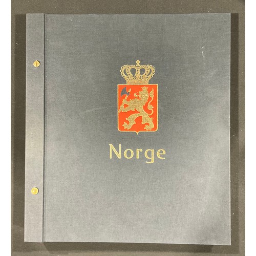 5027 - Stamps : Norway used collection in Davo printed album,lots of early material c £3,500 +