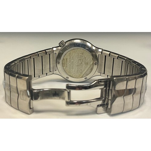 1014 - Tag Heuer -a ladies stainless steel wristwatch, vibrant blue dial, outer hour indices, centre second... 