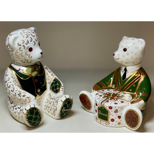 3009 - A Royal Crown Derby Teddy Bear paperweight, A Gift From Harrods, exclusively commissioned by Harrods... 