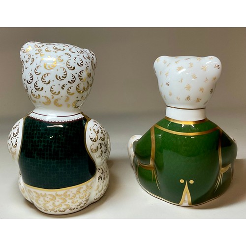 3009 - A Royal Crown Derby Teddy Bear paperweight, A Gift From Harrods, exclusively commissioned by Harrods... 