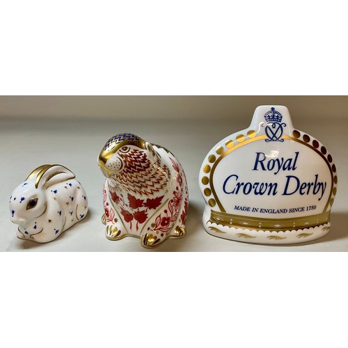 3012 - A Royal Crown Derby paperweight, Crown Namestand, in blue, gold stopper, 9cm, printed mark in red, b... 