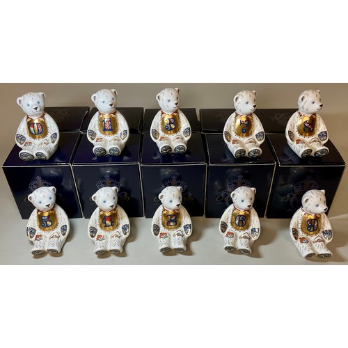 3002 - A Royal Crown Derby Teddy Bear paperweight - A full set of ten Number Bears, 0 through to 9, all wit... 