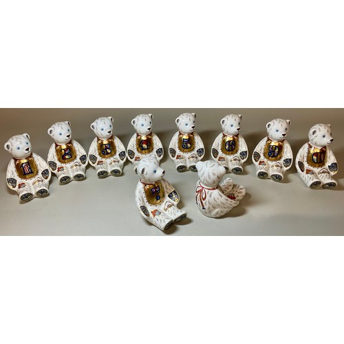 3002 - A Royal Crown Derby Teddy Bear paperweight - A full set of ten Number Bears, 0 through to 9, all wit... 