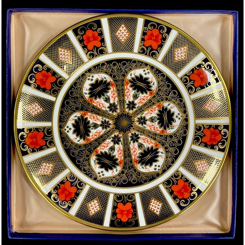 Lot 4         