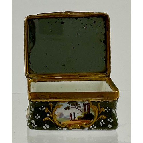 3049 - A George III South Staffordshire enamel and gilt metal mounted patch pox, the hinged cover painted w... 