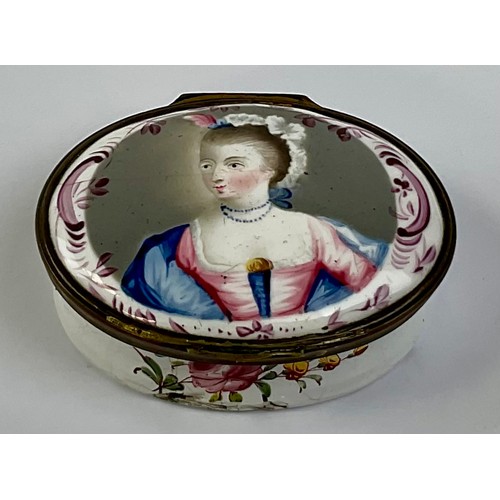 3035 - A George III South Staffordshire enamel and brass mounted oval snuff box, the hinged cover painted w... 