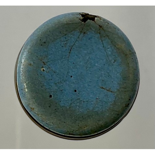 3044 - A George III South Staffordshire enamel and copper mounted patch box, the press close cover painted ... 